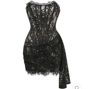 Black lace dress 🖤